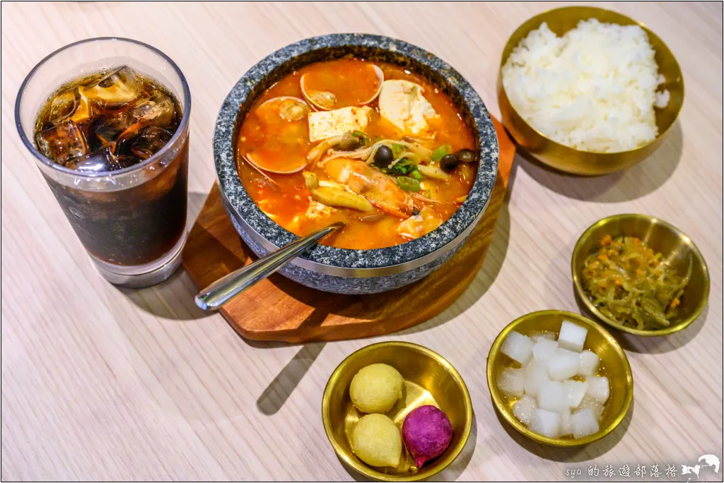 2024 大江購物中心聖誕季|最多特色餐廳、最耀眼的聖誕裝飾、最好逛的購物中心通通都是這裡! 60 2024 大江購物中心聖誕季|最多特色餐廳、最耀眼的聖誕裝飾、最好逛的購物中心通通都是這裡!