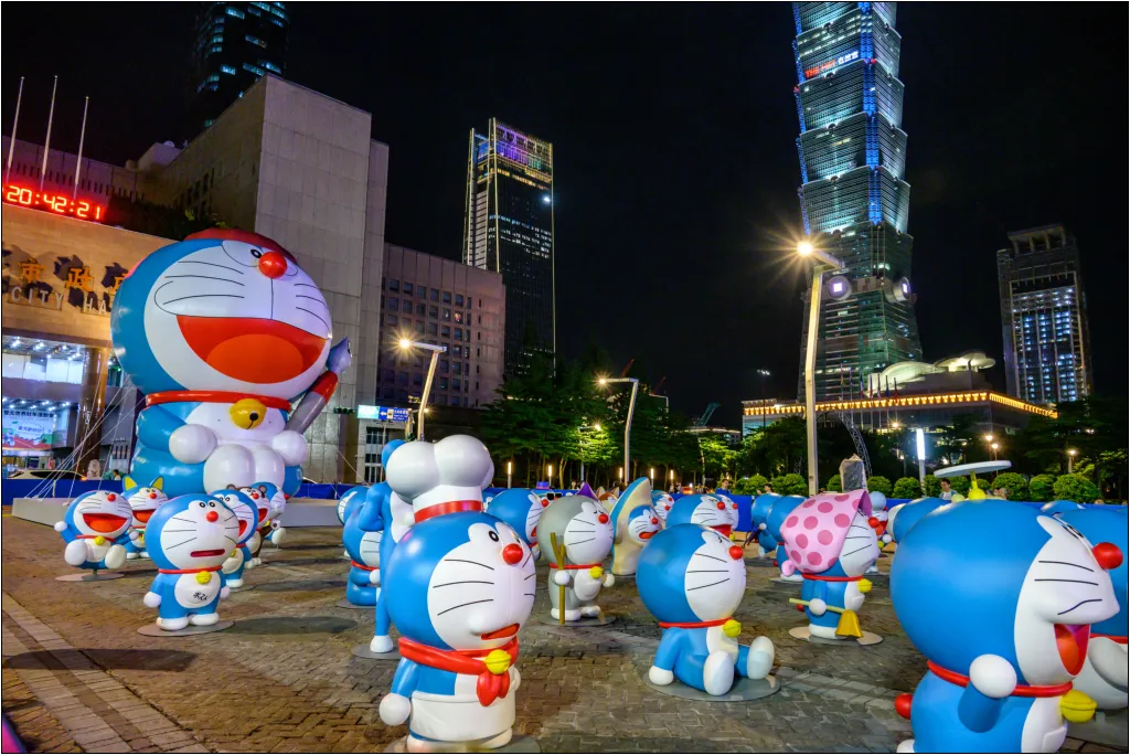 100%哆啦A夢 & FRIENDS 巡迴特展|台北市政府快閃 24 哆啦A夢 台北市政府快閃