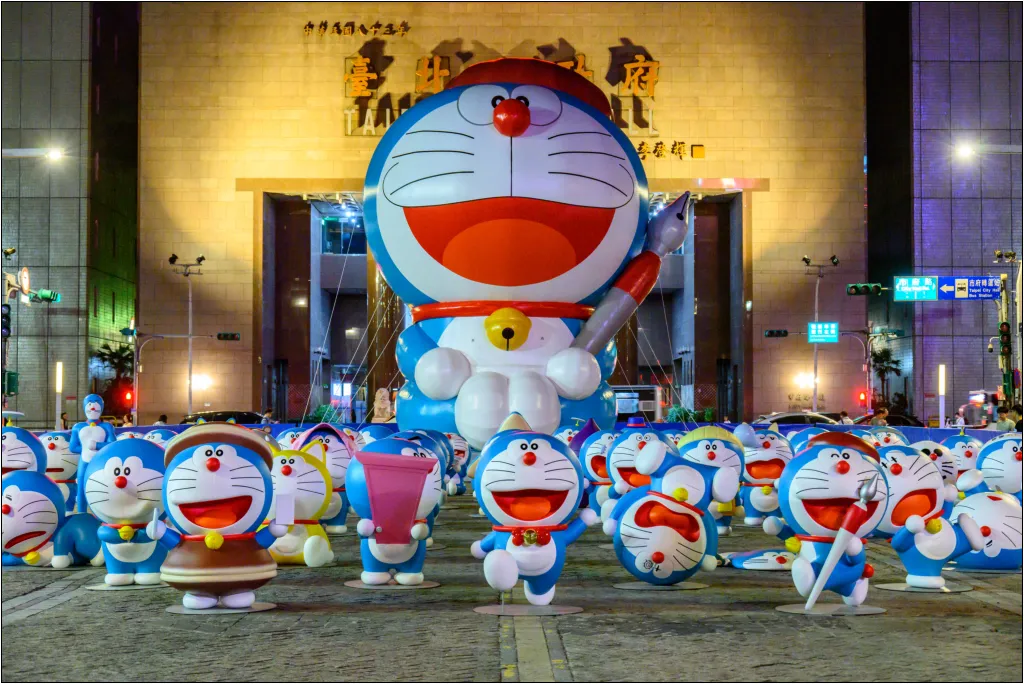 100%哆啦A夢 & FRIENDS 巡迴特展|台北市政府快閃 28 哆啦A夢 台北市政府快閃